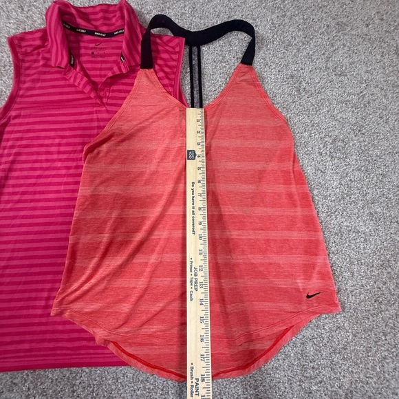 (2) Nike Women’s Activewear Sleeveless Tank & Golf Polo Bundle Size Large - Picture 2 of 9